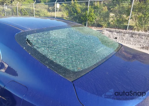 2018 Toyota Camry Le from USA, damaged, VIN 4T1B11HK1JU656506